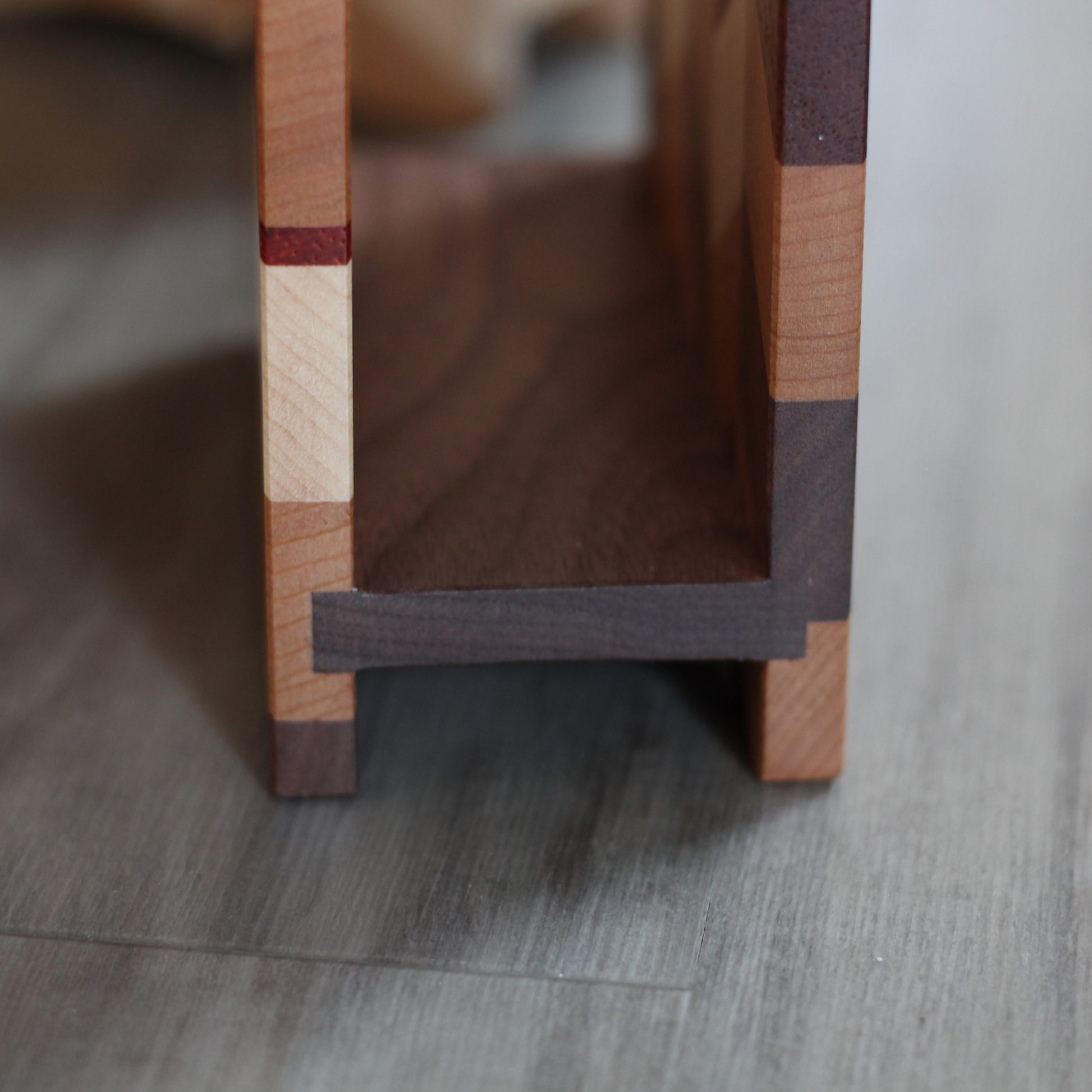 Checkered Napkin Holder image 3
