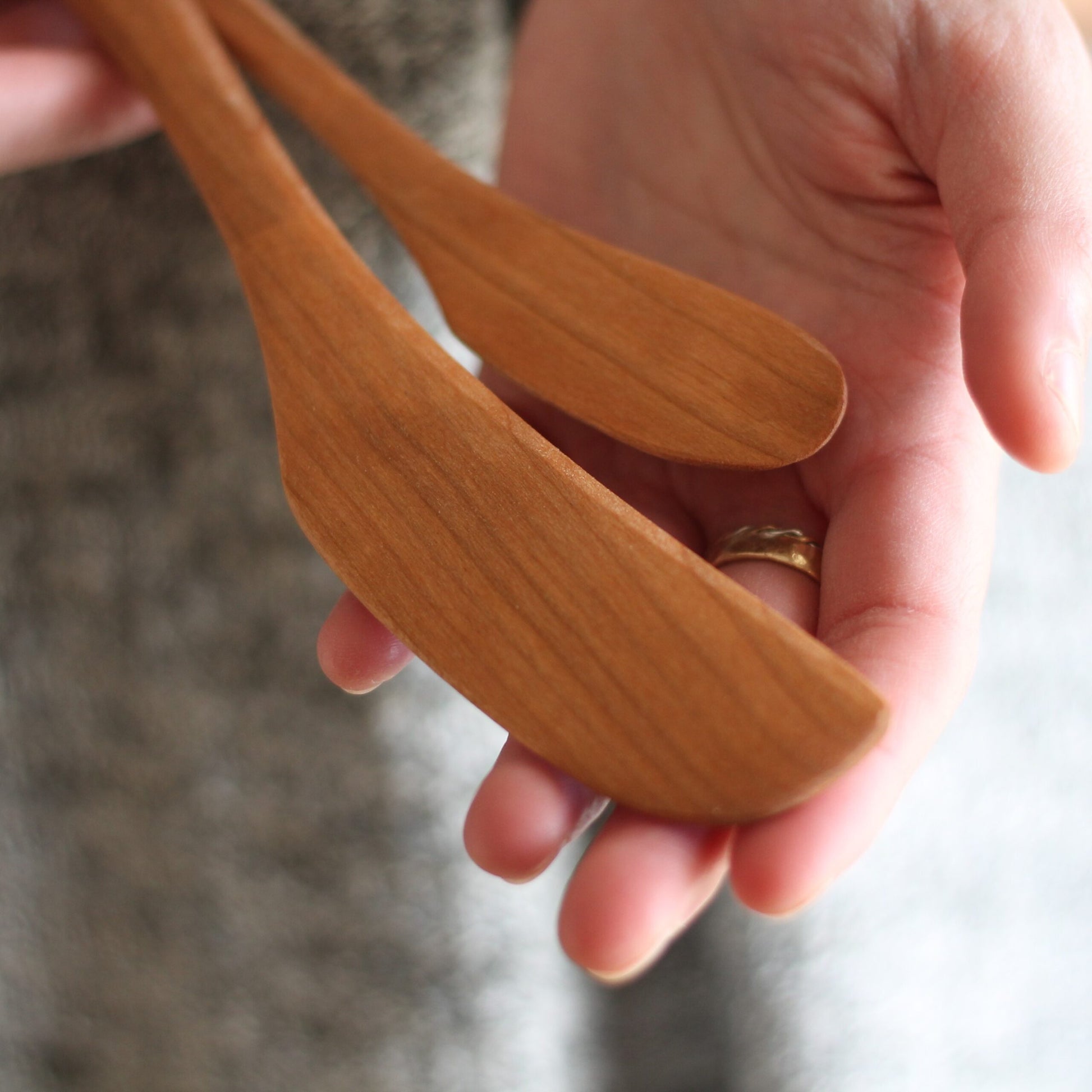 Handmade Solid Cherry Spreader | 2 Sizes image 1