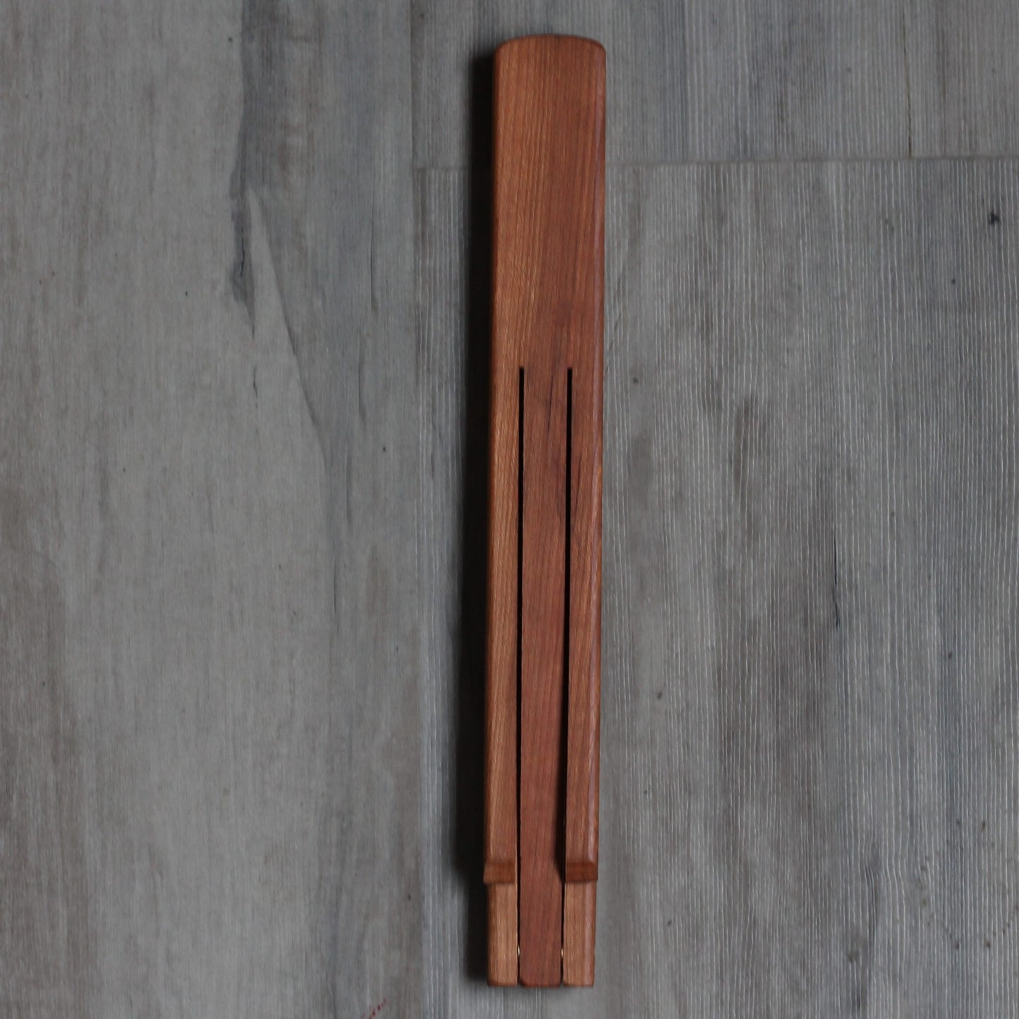 Salad Tongs *FINAL STOCK* - Cherry $20 image